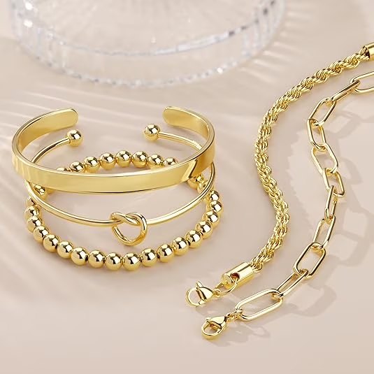 Chunky cuff bracelet set